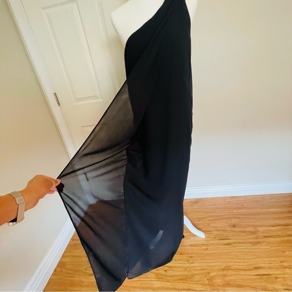 WINK One-Shoulder Long Elegant Black Dress – Size M ✨🖤 Elegance & Grace - Picture 14 of 17